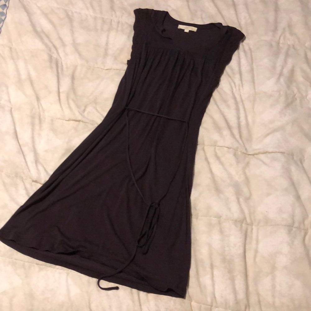 Purple v-neck summer dress